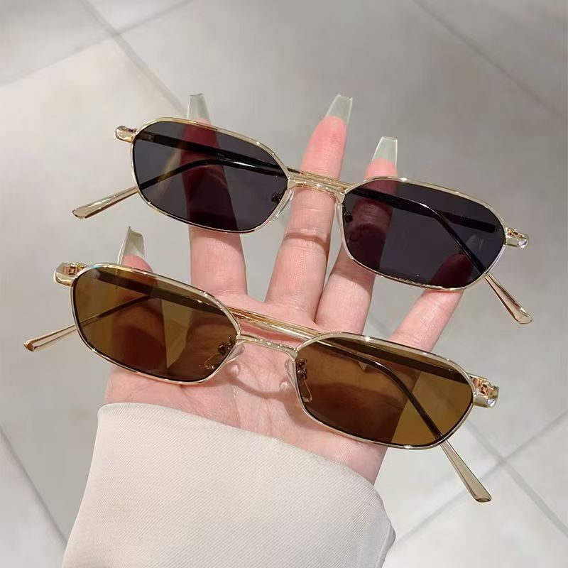 Vintage Outdoor Fashion - New Small Frame Steampunk Sunglasses Women