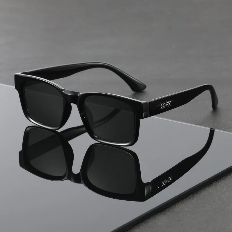 Vintage Fashion Enthusiasts - Vintage Rectangle Frame Sunglasses Fashion Luxury